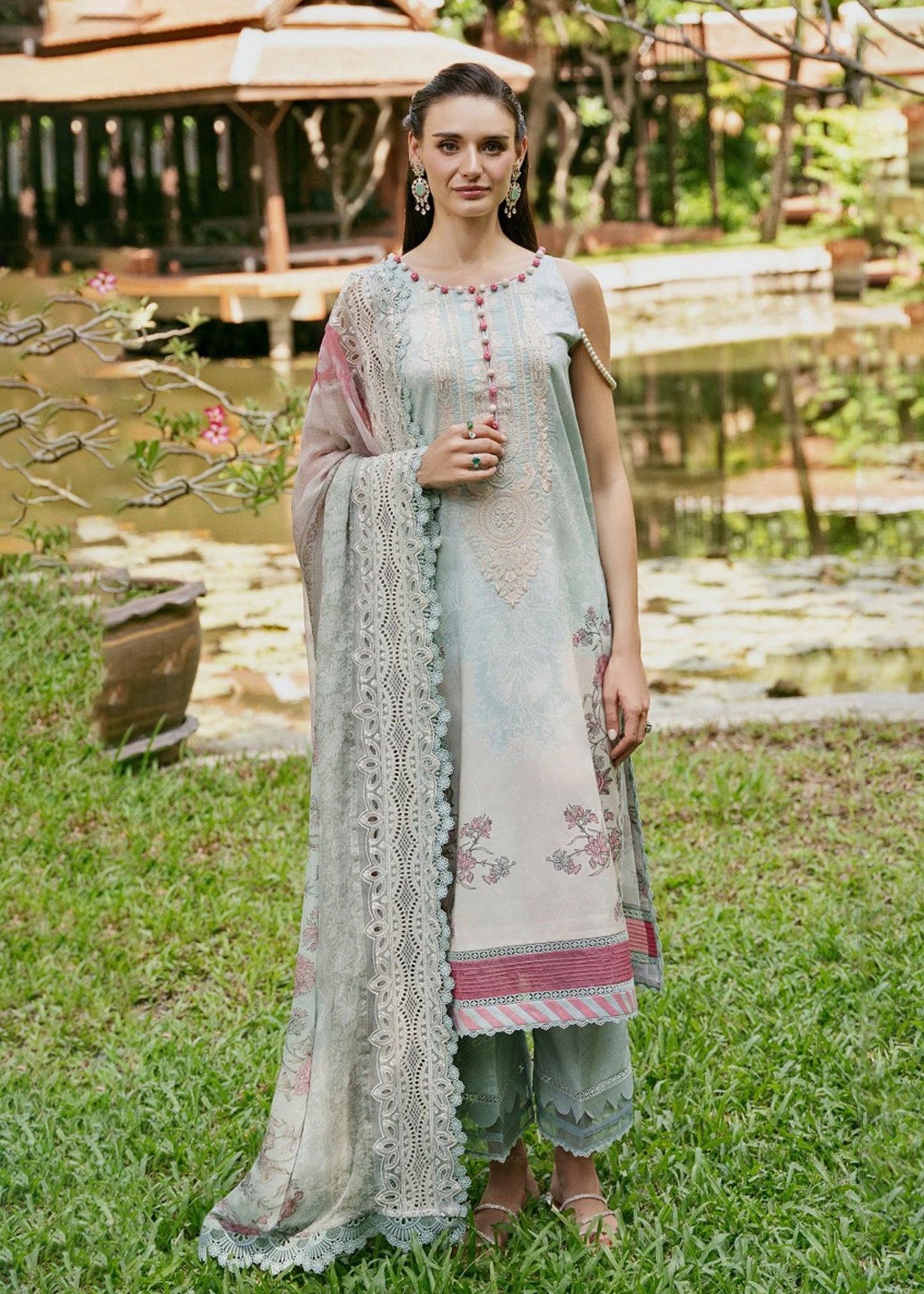 EMBROIDERED LAWN SUMMER THREE PIECE ARTICLE- A820